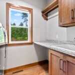 W9476 Evergreen Laundry