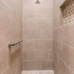 1354 Lucy Ln Owners Tiled Shower. Shampoo Niche. Grab Bar.