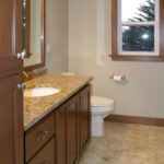 1800 Sonata Main Bathroom